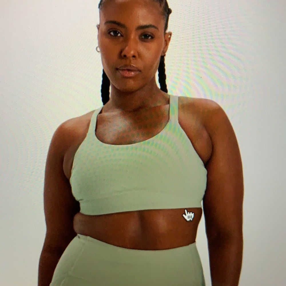 Girlfriend Collective - Lou V-Back Bra - Agave